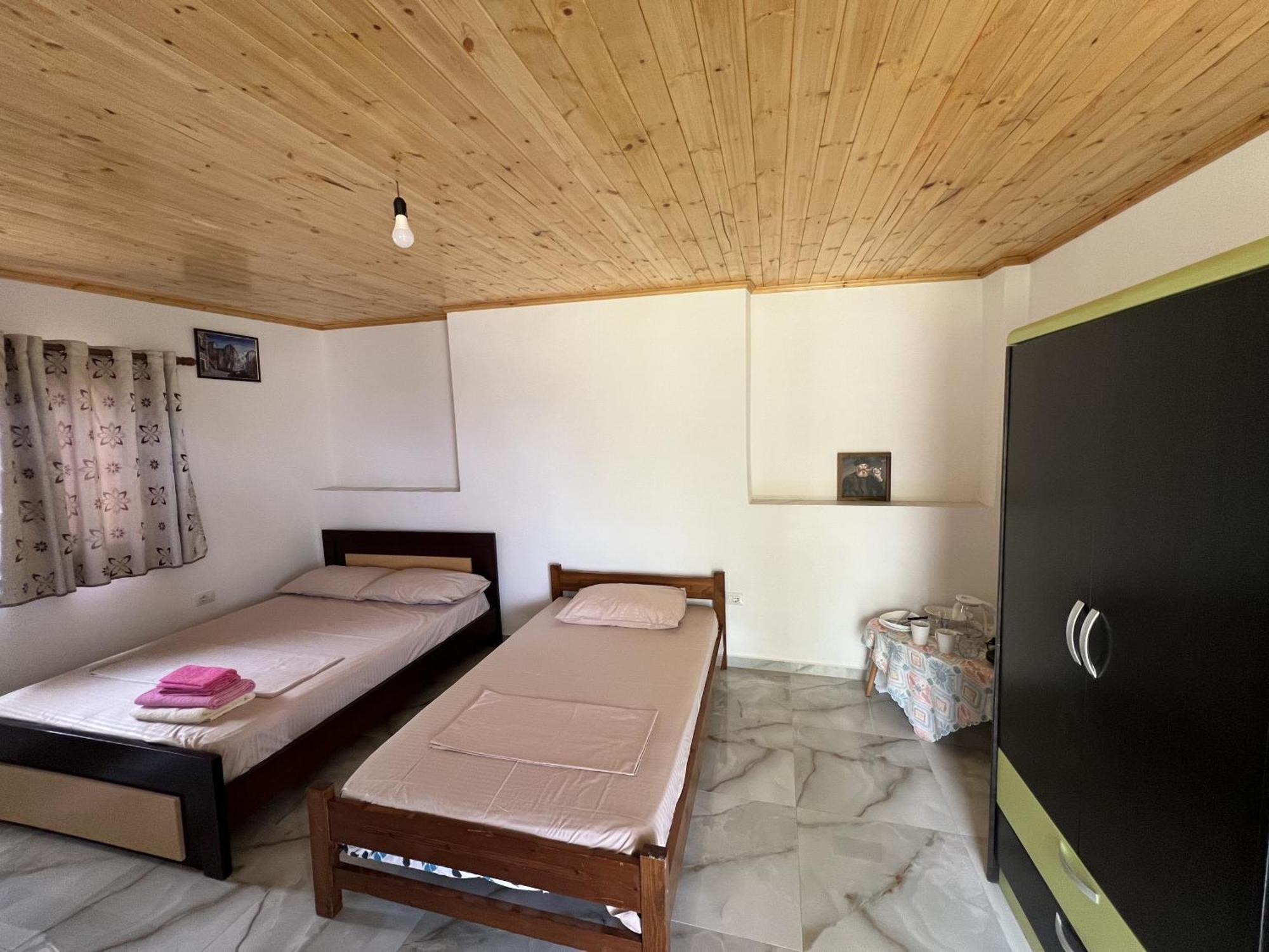 Oni Apartments Ksamil Exterior photo