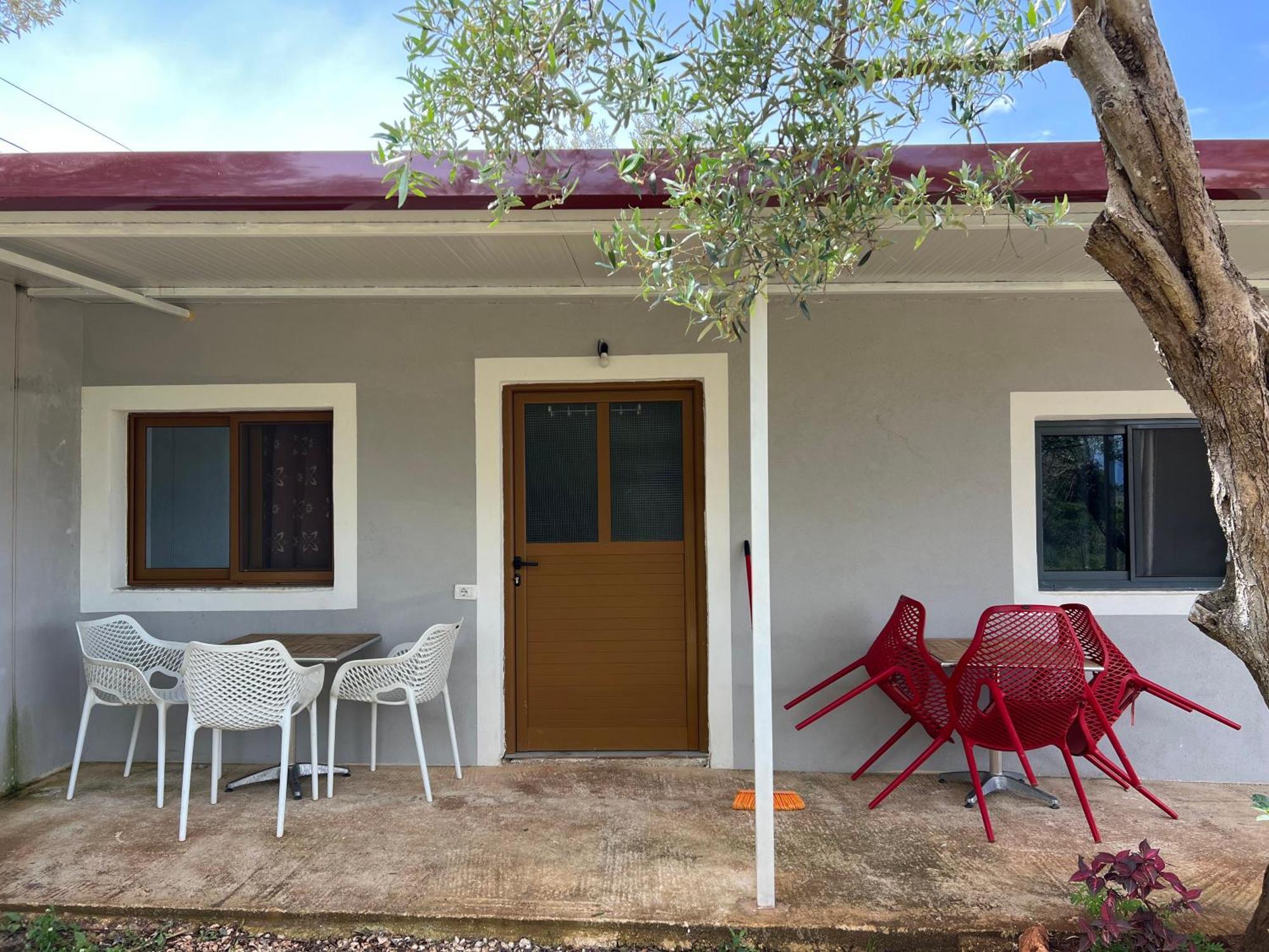 Oni Apartments Ksamil Exterior photo